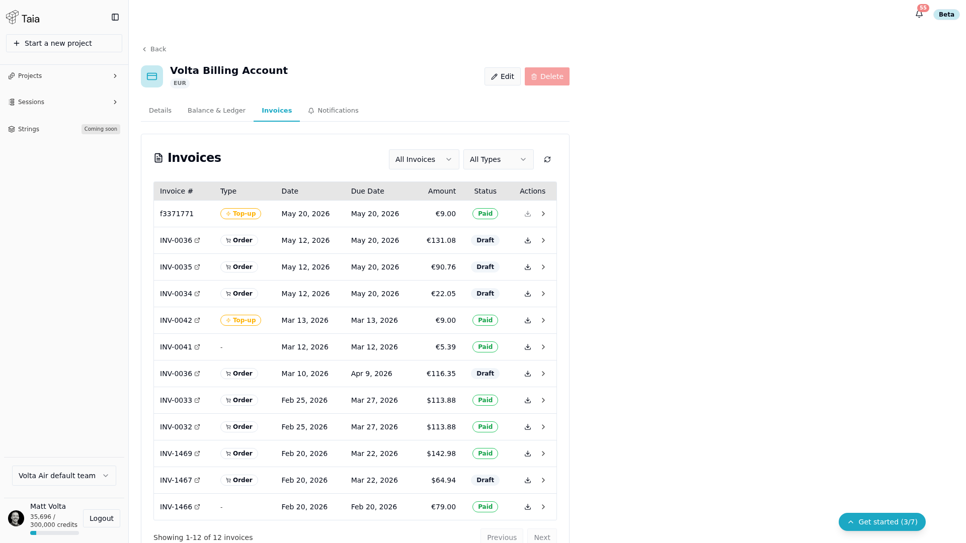 Invoices tab — invoice history table